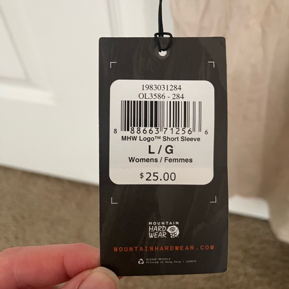 Mountain Hardwear Womens T-Shirt - Picture 4 of 4